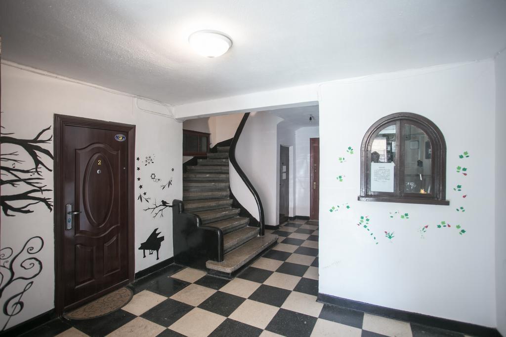 Central Garden By Urbanesq Bucharest Exterior photo